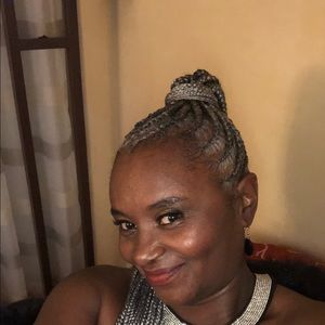 Meet your Posher, Joan